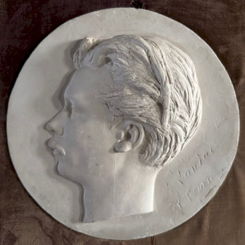 Bas-relief en plâtre d'un homme à moustache du XIXe cadre en velours M3575