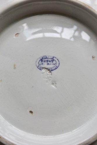 Bassine ancienne en faïence blanche et violette - Décor floral