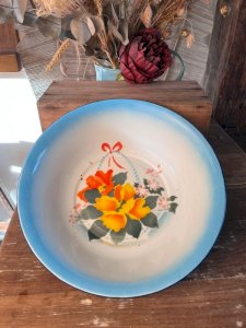 Bassine vintage en tôle émaillée