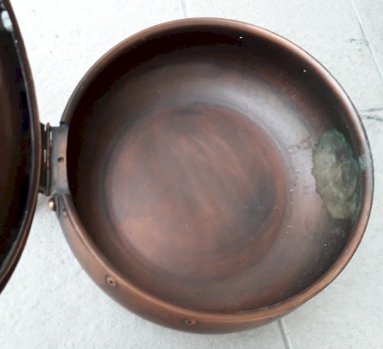 Bassinoire en cuivre