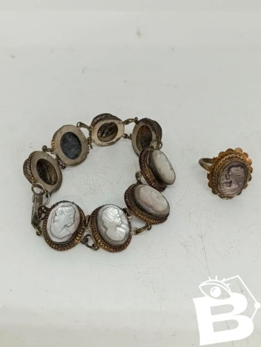 beau bracelet ancien caméé et bague  par giuseppe mandile en bon etate