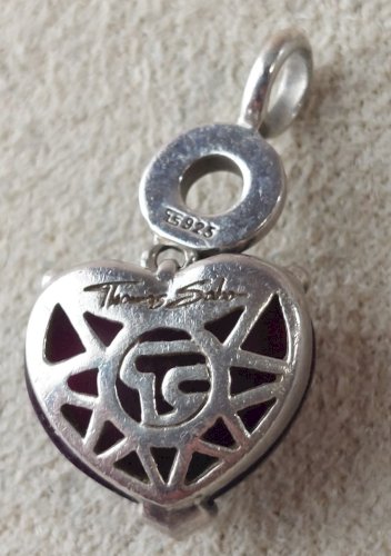 Beau charm, coeur rouge à facettes, Thomas Sabo, en argent massif ^