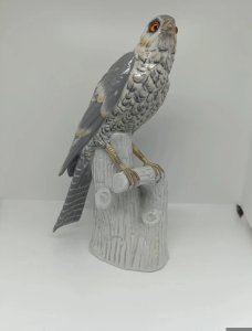 beau oiseau en porcelaine de Rudolstadt signé Ernst bohne sohne en bon etat