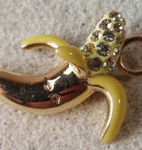 Beau pendentif banane, Swarovski ^