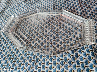Beautiful Art Deco tray from the 50s in good condition.