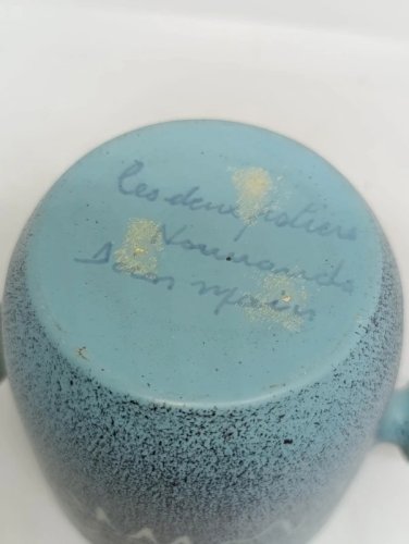 beau pot à anse design signé les potiers normands en bon etat