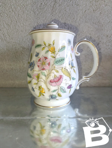 beau pot couvert Kirin Beer Mug Collection 1993 Minton  Bone Chine John Wadsworth en bon etat