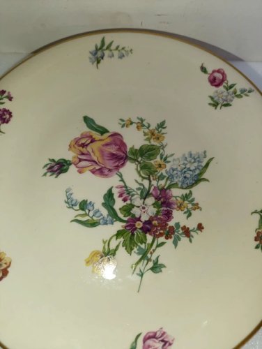 beau repose plat en porcelaine de limoges manufacture UML france en bon etat