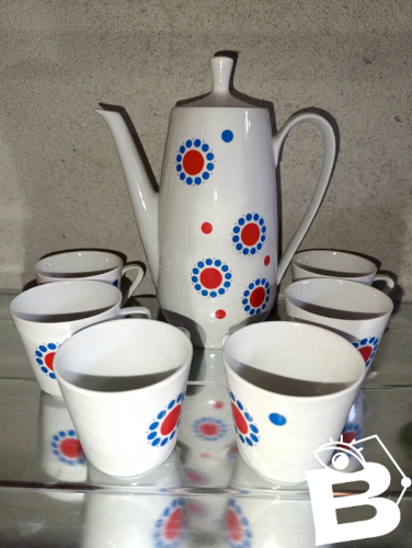 beau service à the vintage marque Colditz made in Gdr en bon etat