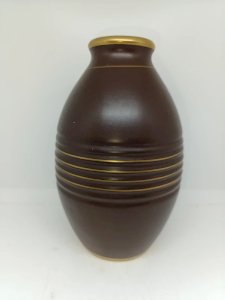 beautiful Art Deco vase signed Odyv in good condition