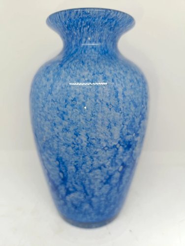 beau vase bleu incrustation de bulle soisy sur ecole ? en bon etat