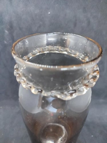 beau vase couleur ambre bulle style biot en bon etat