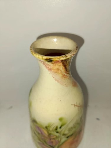 beau vase en ceramique à decor de fleur vallauris signé Alcea en bon etat