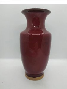 Beau vase en céramique depoque à définir Chinois sang de boeuf