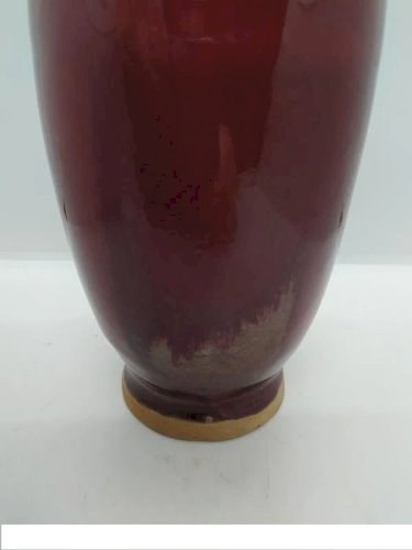 Beau vase en céramique depoque à définir Chinois sang de boeuf