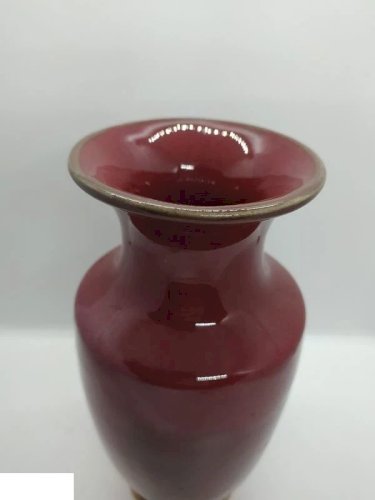 Beau vase en céramique depoque à définir Chinois sang de boeuf