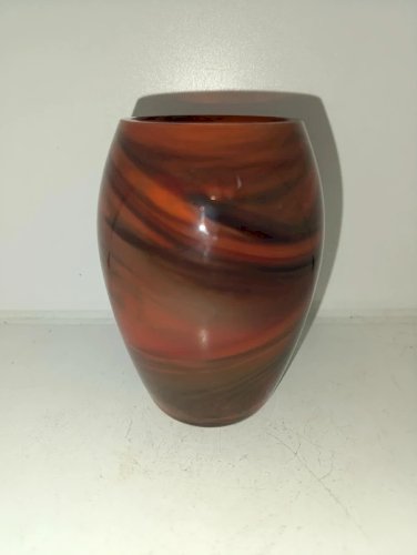 beau vase en verre multicouleur signé  soisy pour la rochere en bon etat