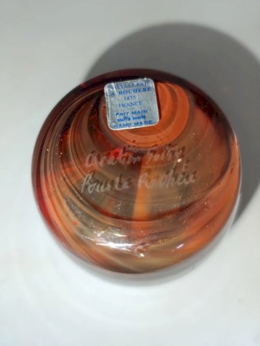 beau vase en verre multicouleur signé  soisy pour la rochere en bon etat