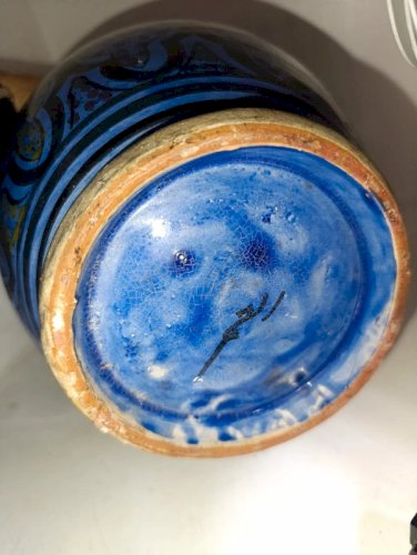 beau vase marocain? signé en bon etat