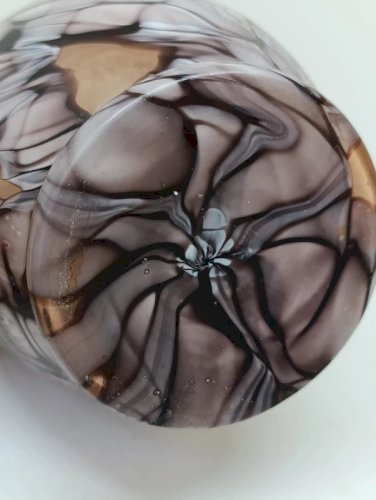 beau vase multicouleur verriere de boheme? en bon etat