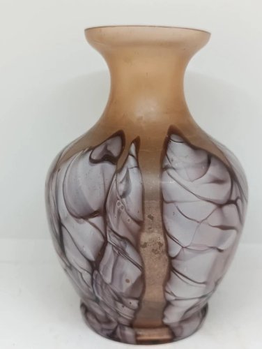 beau vase multicouleur verriere de boheme? en bon etat