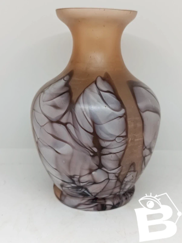 beau vase multicouleur verriere de boheme? en bon etat