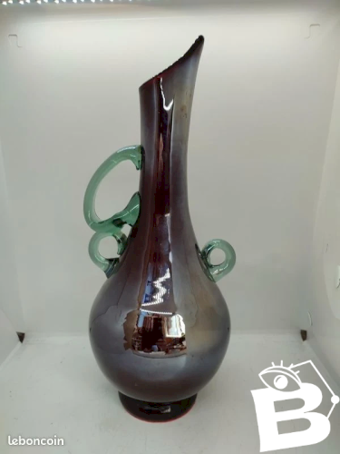 Beau vase- pichet à anse en verre probablement de style Art nouveau