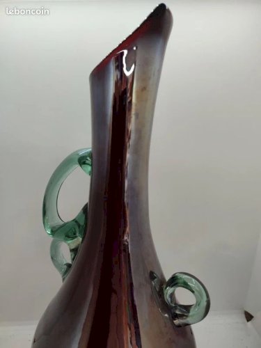 Beau vase- pichet à anse en verre probablement de style Art nouveau