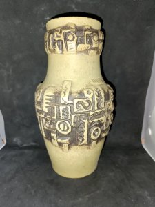 beautiful vintage vase with geometric decoration from the 60s-70s German? in good condition