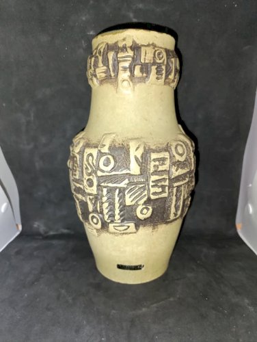 beau vase vintage à decor geometrique annee 60-70 allemand? en bon etat