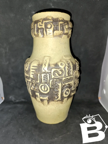 beau vase vintage à decor geometrique annee 60-70 allemand? en bon etat