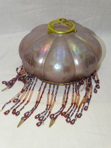 BEAUTIFUL HANGING LAMP SHADE IRIDESCENT GLASS OLD PINK WITH GLASS BEADS   D