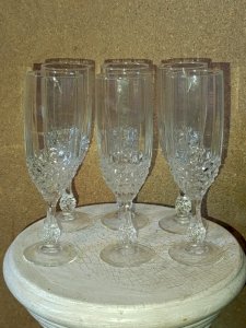 bel ensemble de 6 flutes a champagne luminarc vintage en bon etat