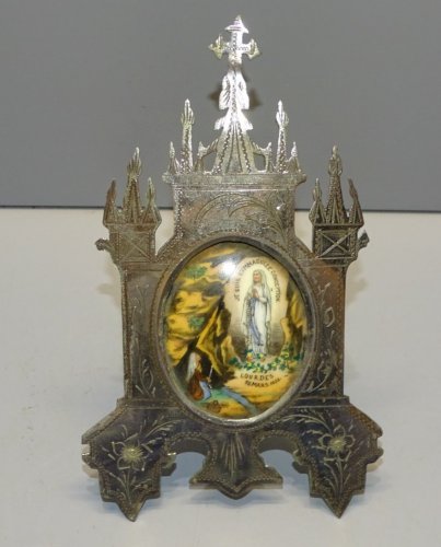-BEL ORATOIRE de VOYAGE LAITON Argenté PLAQUE SOUVENIR de LOURDES 25/3/1858   D