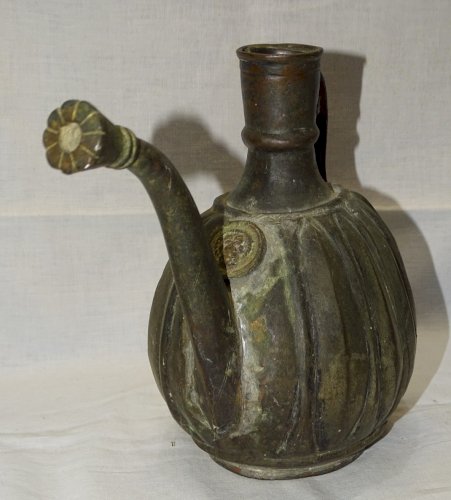 -BELLE AIGUIERE INDE DECAN HAUTE EPOQUE XVII/XVIIIe MASCARON TETE de LION   D