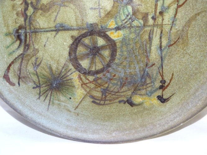 -BELLE ANCIENNE ASSIETTE VALLAURIS Signée LA TERRAIO Fait MAIN COLLECTION    D