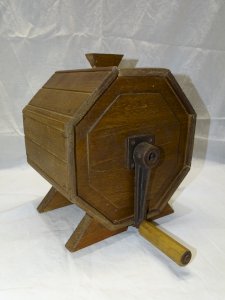 - BEAUTIFUL OLD BUTTER CHURN in WALNUT NEVER USED FOLK ART D