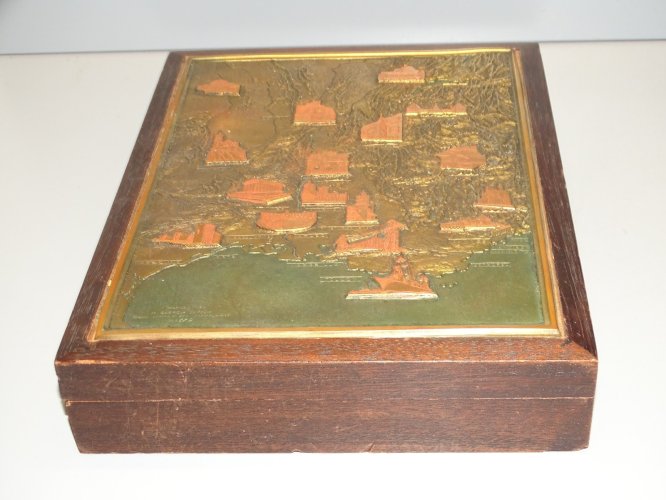 -BELLE ANCIENNE BOITE A CIGARES ANNES 40 GRAVURES MAURICE VINEL M QUERCIA Edit.