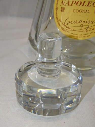 -BELLE ANCIENNE CARAFE BACCARAT COGNAC NAPOLEON COURVOISIER 0,70 litres    D