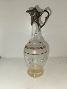 beautiful vintage enamelled carafe with polychrome Art Deco decor, metal mount in good condition