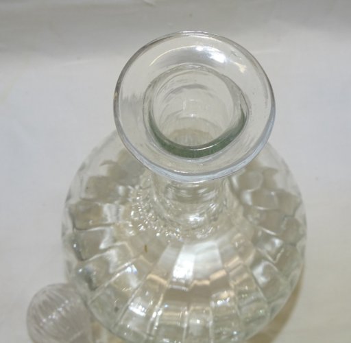 -BELLE ANCIENNE CARAFE en VERRE Soufflé  avec son BOUCHON déco TABLE VITRINE   D