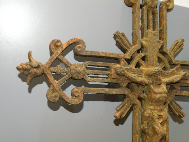 -BELLE ANCIENNE CROIX de CROISEES DES CHEMINS FONTE COLLECTION RELIGION JESUS  D