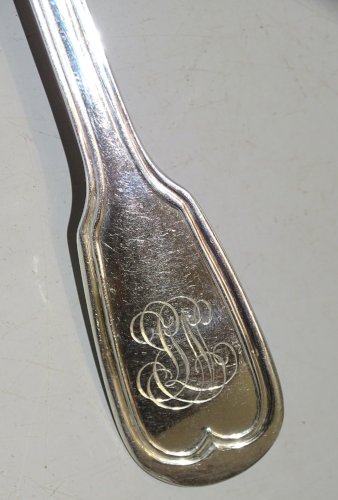 -BELLE ANCIENNE CUILLERE ARGENT CHIFFREE Poinçons MINERVE et ORFEVRE   D