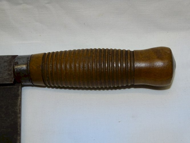 -BELLE ANCIENNE FEUILLE DE BOUCHER PIGEXTRA FRANCE 1 FER Forgé et BOIS    D