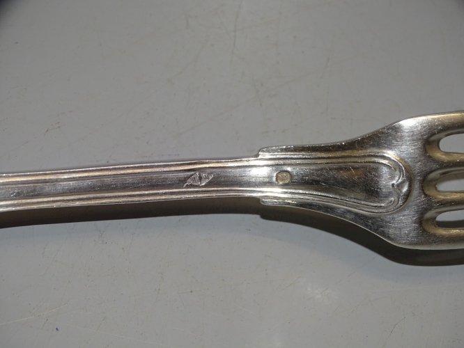 -BELLE ANCIENNE FOURCHETTE ARGENT CHIFFREE Poinçons MINERVE et ORFEVRE   D