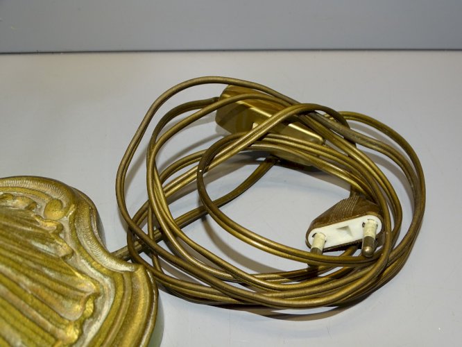 -BELLE ANCIENNE LAMPE A POSER en BRONZE 3 FEUX COLLECTION DECO LUMIERE   D