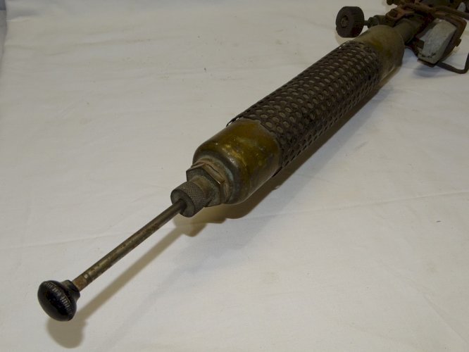 -BELLE ANCIENNE LAMPE A SOUDER Marque M RIPPES COLLECTION OUTIL ANCIEN   D