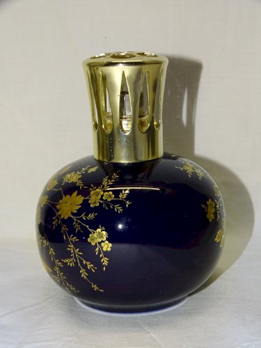 -BELLE ANCIENNE LAMPE BERGER BLEU DE FOUR GROS BOUQUET FLEURS DOREES OR   D