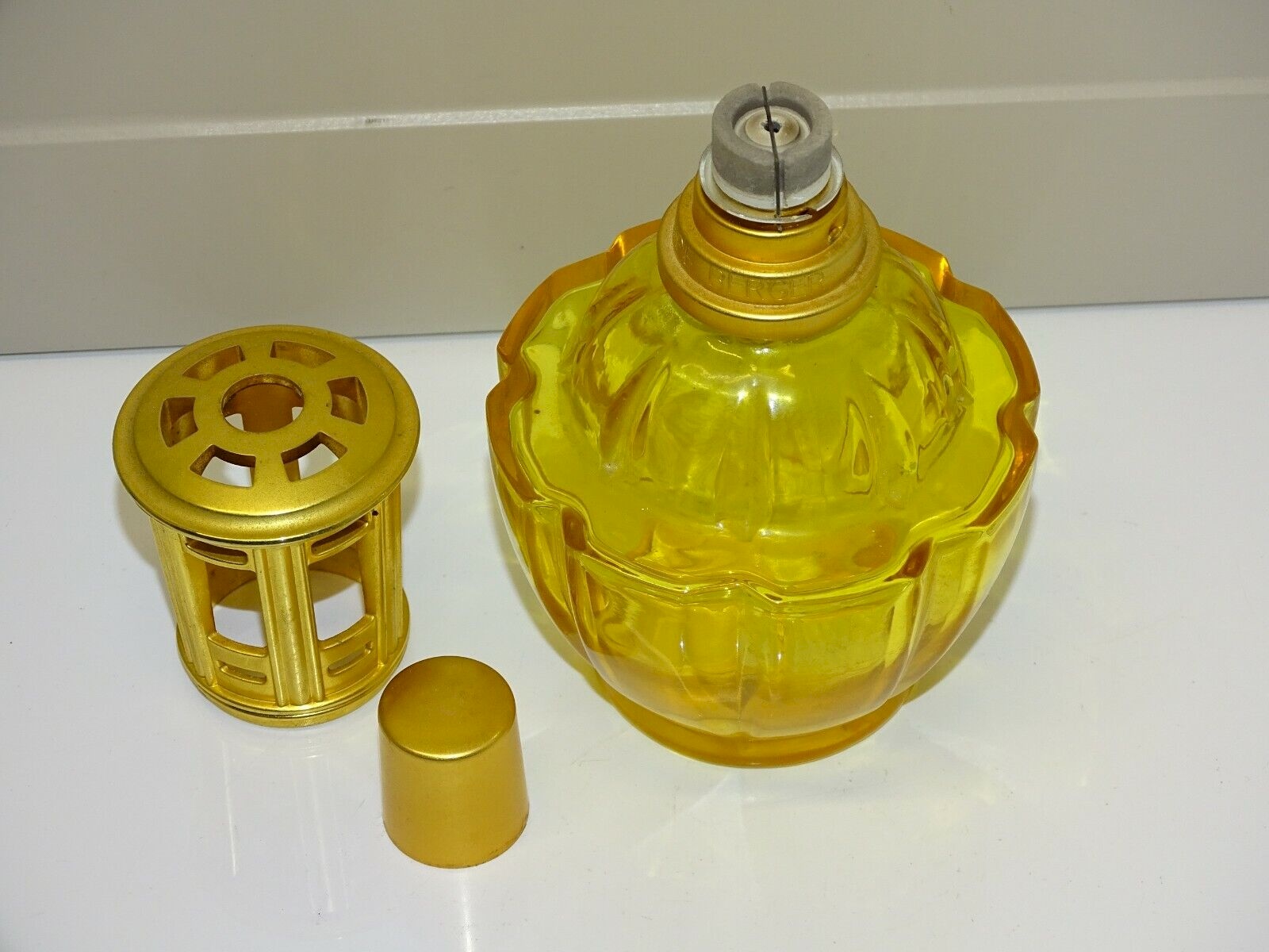 Lampe Berger Ancienne Complète Et En Très Bon état - Objet De Décoration Vintage