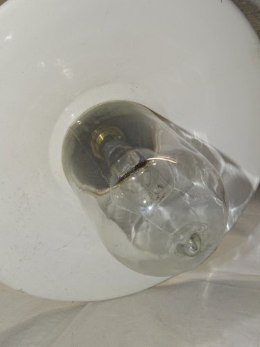 -BELLE ANCIENNE LAMPE de COUR TÔLE EMAILLEE COL de CYGNE  COLLECTION Déco   D